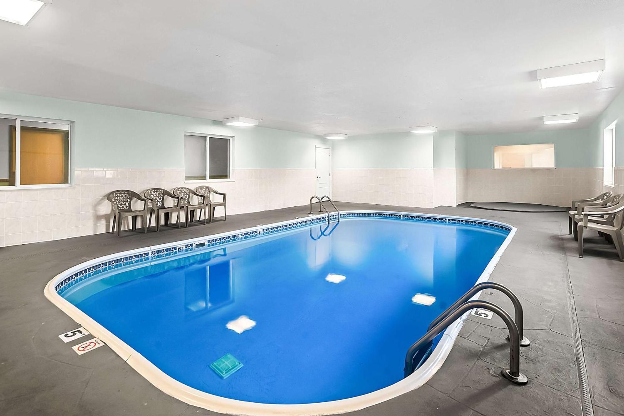 Surestay Plus Hotel By Best Western Bettendorf Εξωτερικό φωτογραφία